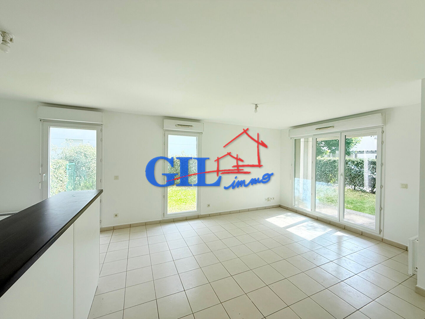 Photo Appartement Savigny Le Temple 3 pièce(s) 63 m2 image 5/6