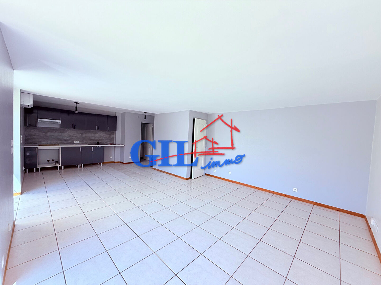 Photo Maison Savigny Le Temple 5 pièce(s) 96m2 image 5/6