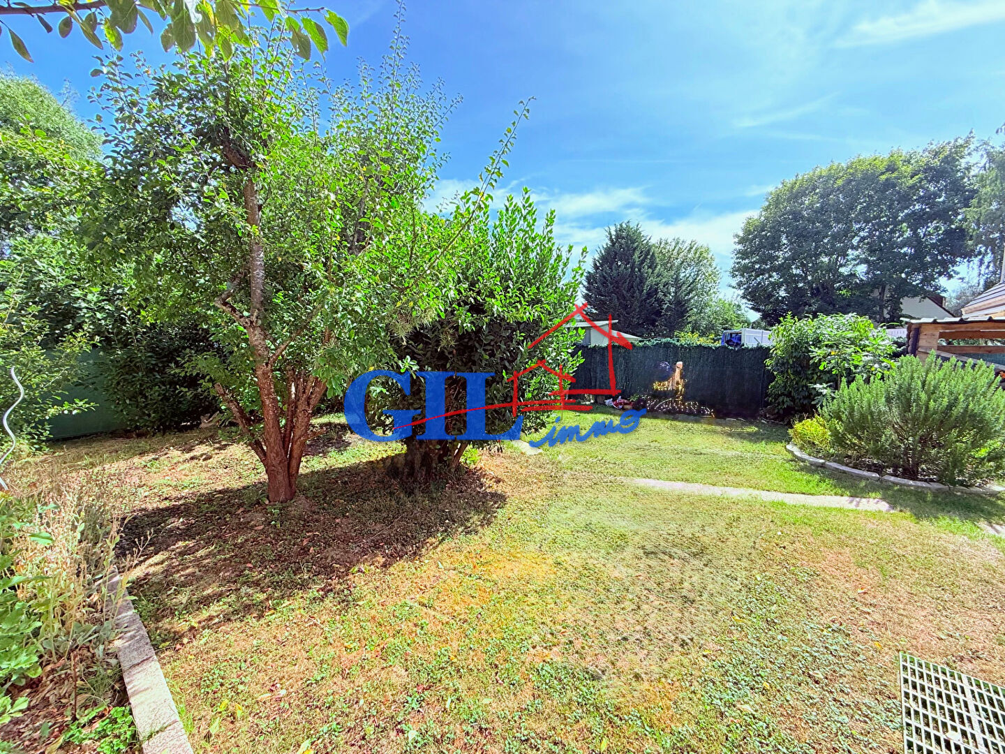 Photo Maison Savigny Le Temple 5 pièce(s) 99m2 image 2/6