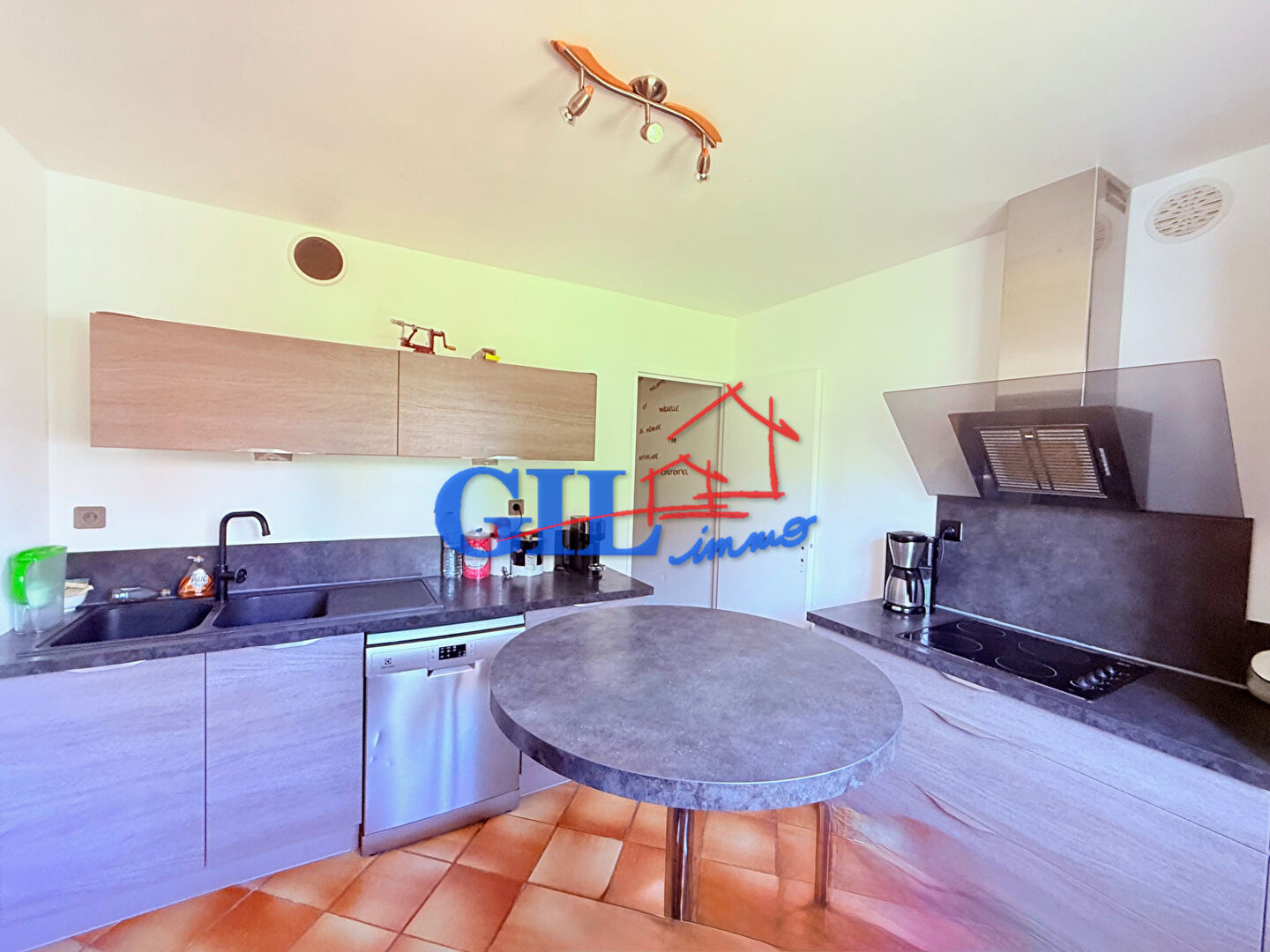 Photo Maison Savigny Le Temple 6 pièce(s) 111 m2 image 3/6