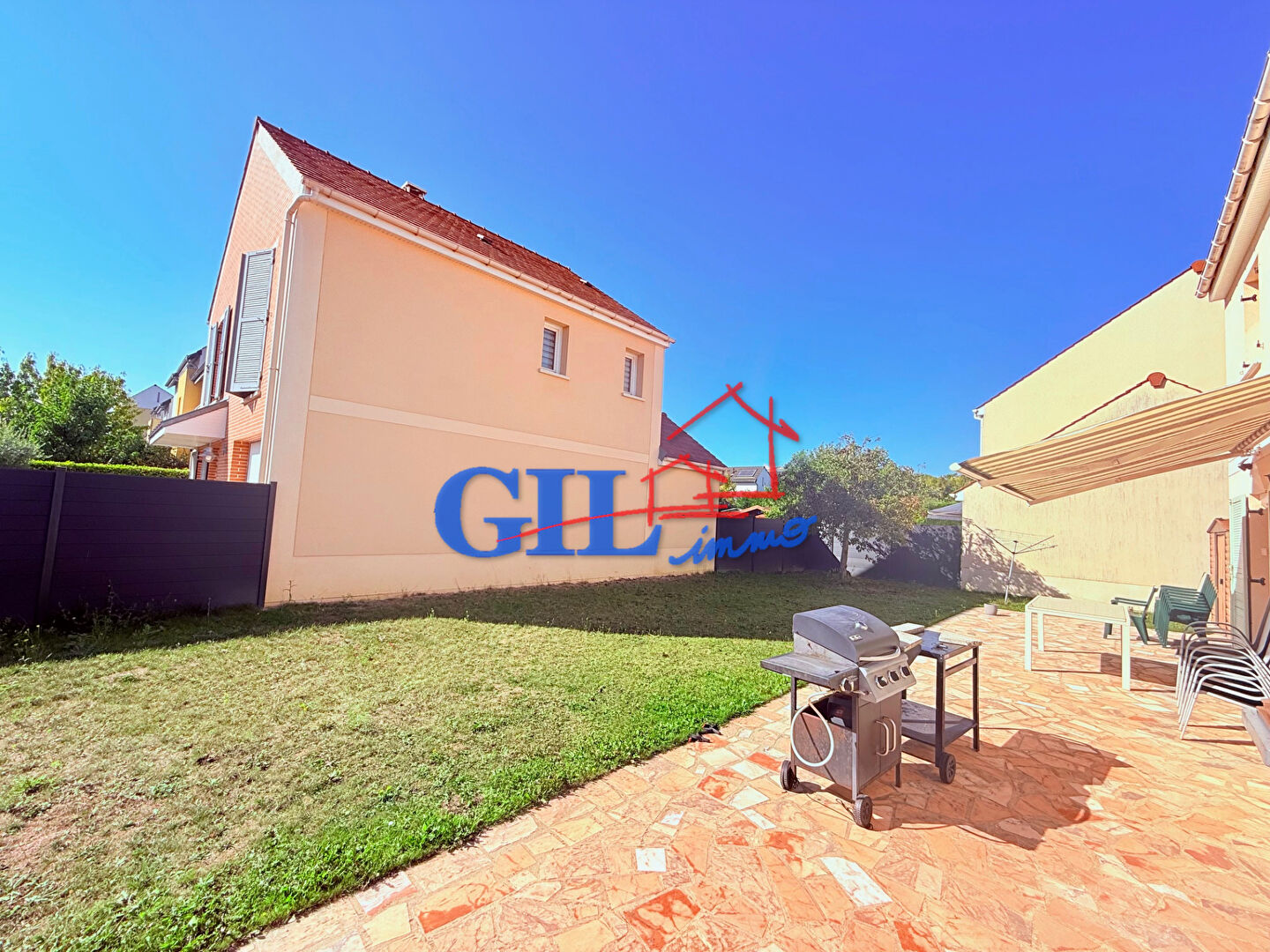 Maison Savigny Le Temple 5 pièce(s) 100 m2