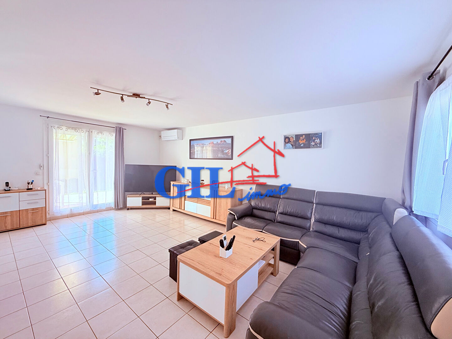 Photo Maison Savigny Le Temple 5 pièce(s) 100 m2 image 2/6