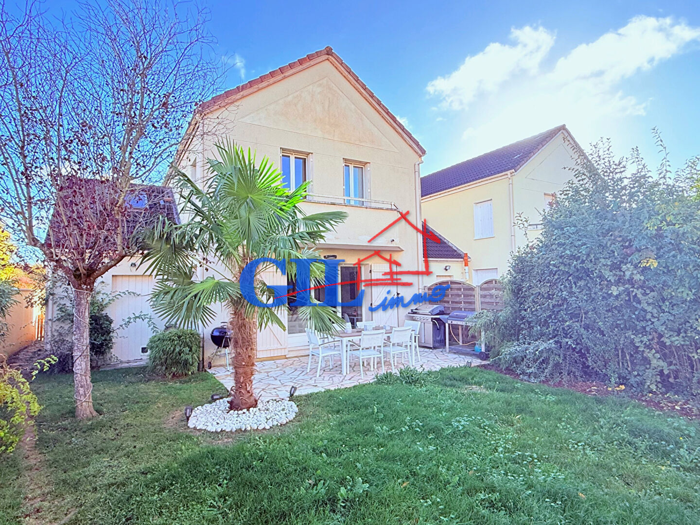 Photo Maison Savigny Le Temple 4 pièce(s) 94m2 image 1/6