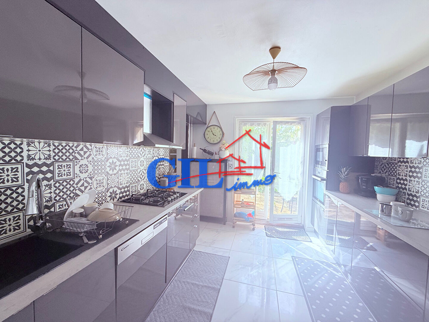 Maison Savigny Le Temple 6 pièce(s) 107 m2