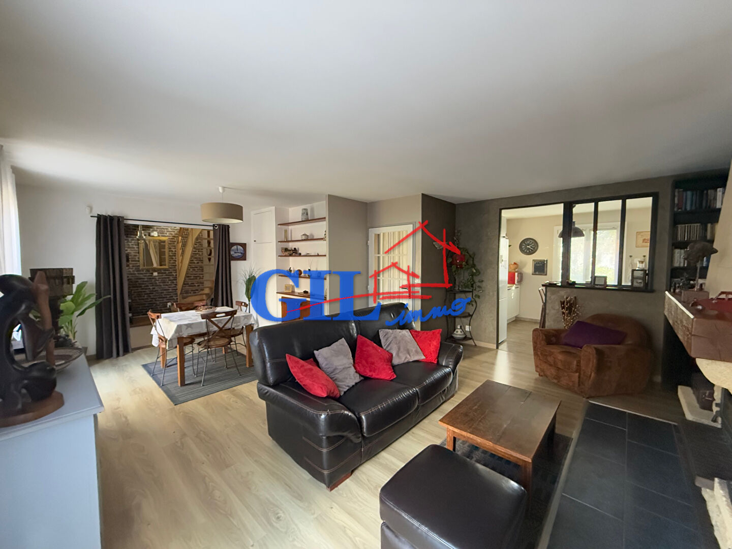 Agence immobilière de GIL IMMO Savigny - Cesson