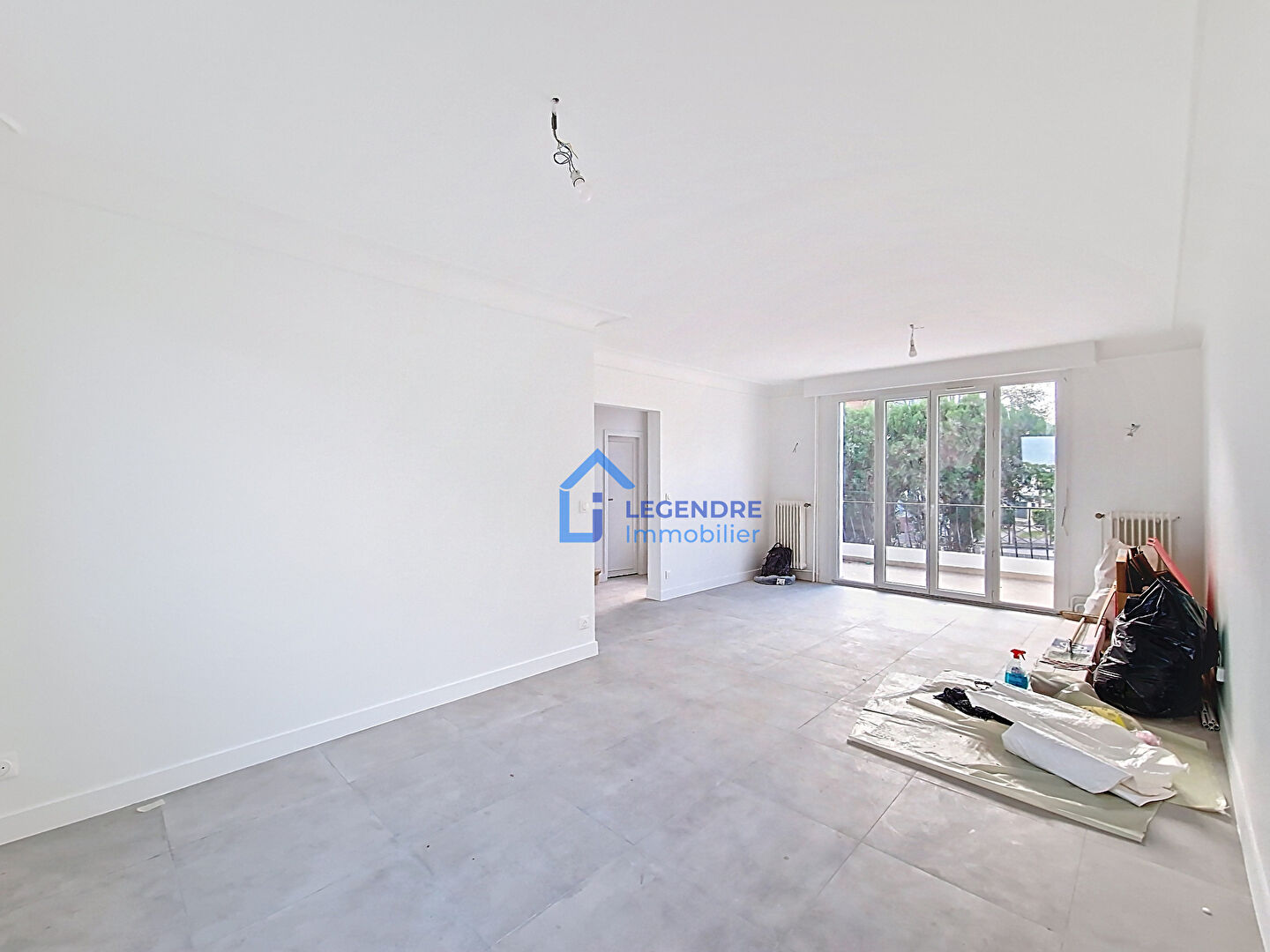 Photo Maison avec dépendance et hangar image 4/6
