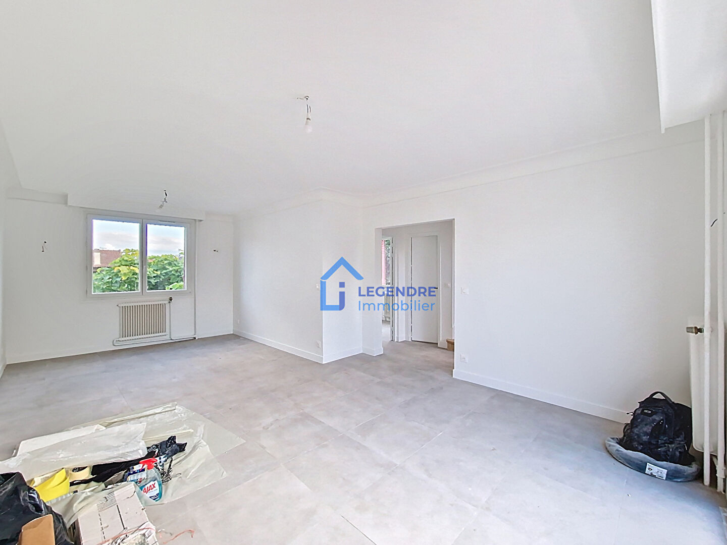 Photo Maison avec dépendance et hangar image 5/6
