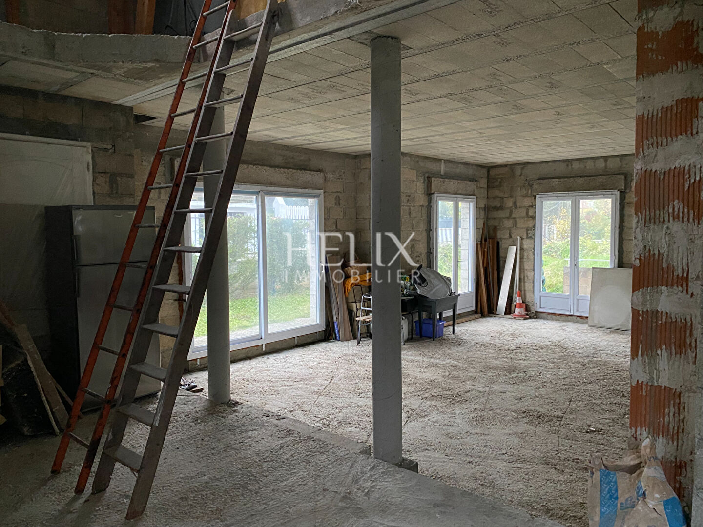 Photo 2 maisons sur terrain de 1173 m2 - image 3/6