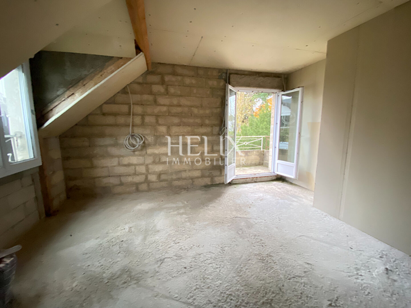 Photo 2 maisons sur terrain de 1173 m2 - image 6/6