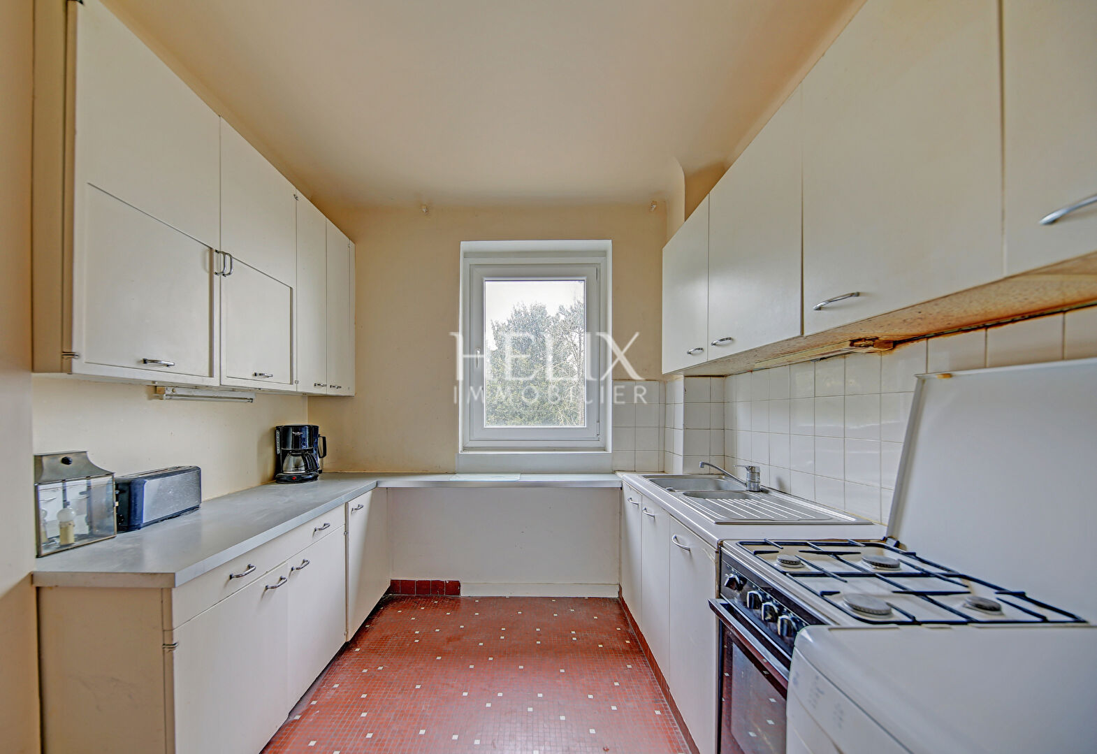 Photo Quartier Saint Wandrille proche Saint-Germain-en-Laye, appartement 93 M2 , balcon terrasse. image 4/6