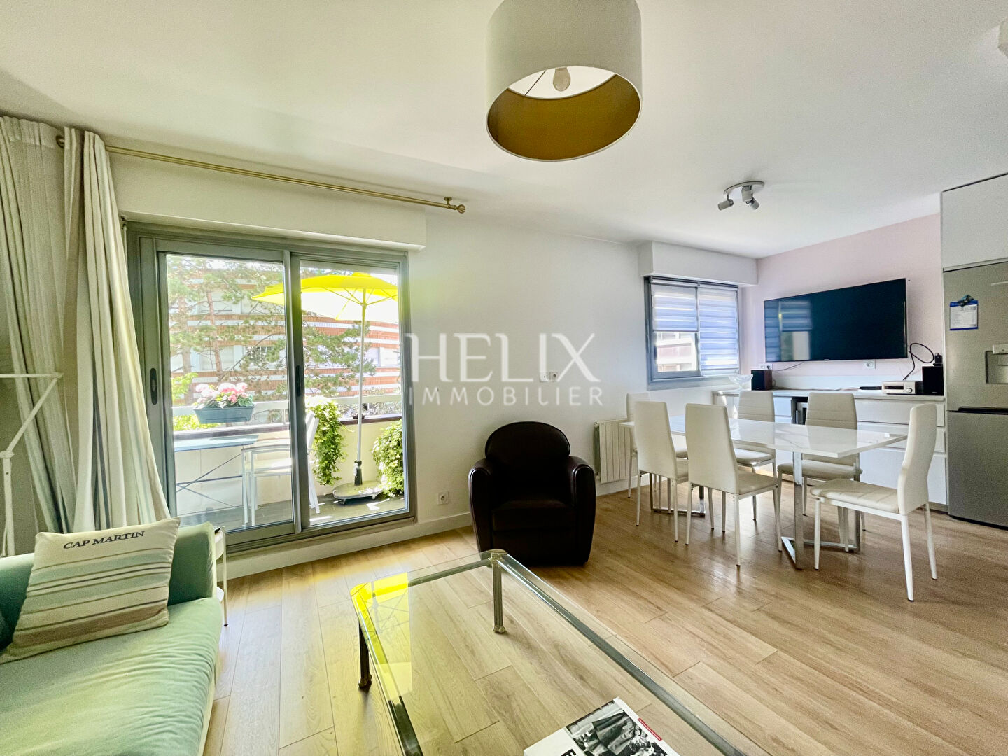 Agence immobilière de HELIX IMMOBILIER - HELIX IMMOBILIER LE VESINET