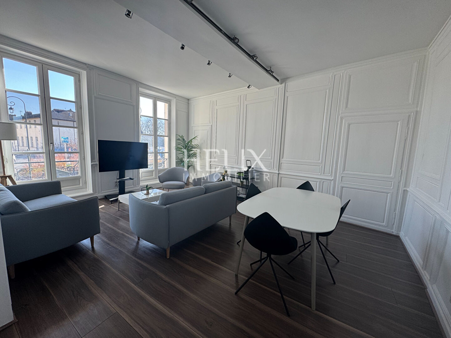 Agence immobilière de HELIX IMMOBILIER - HELIX IMMOBILIER SAINT GERMAIN EN LAYE