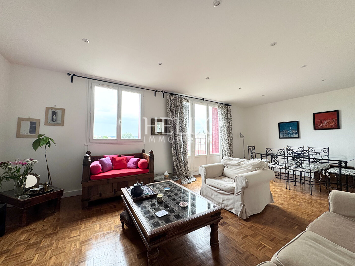 Agence immobilière de HELIX IMMOBILIER - HELIX IMMOBILIER LE VESINET