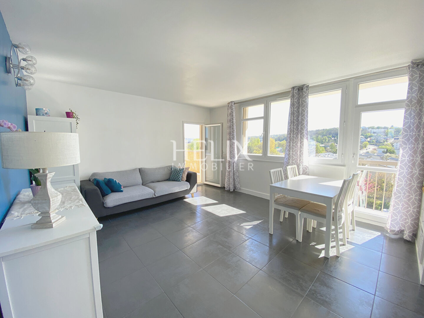 Agence immobilière de HELIX IMMOBILIER - HELIX IMMOBILIER LE PECQ