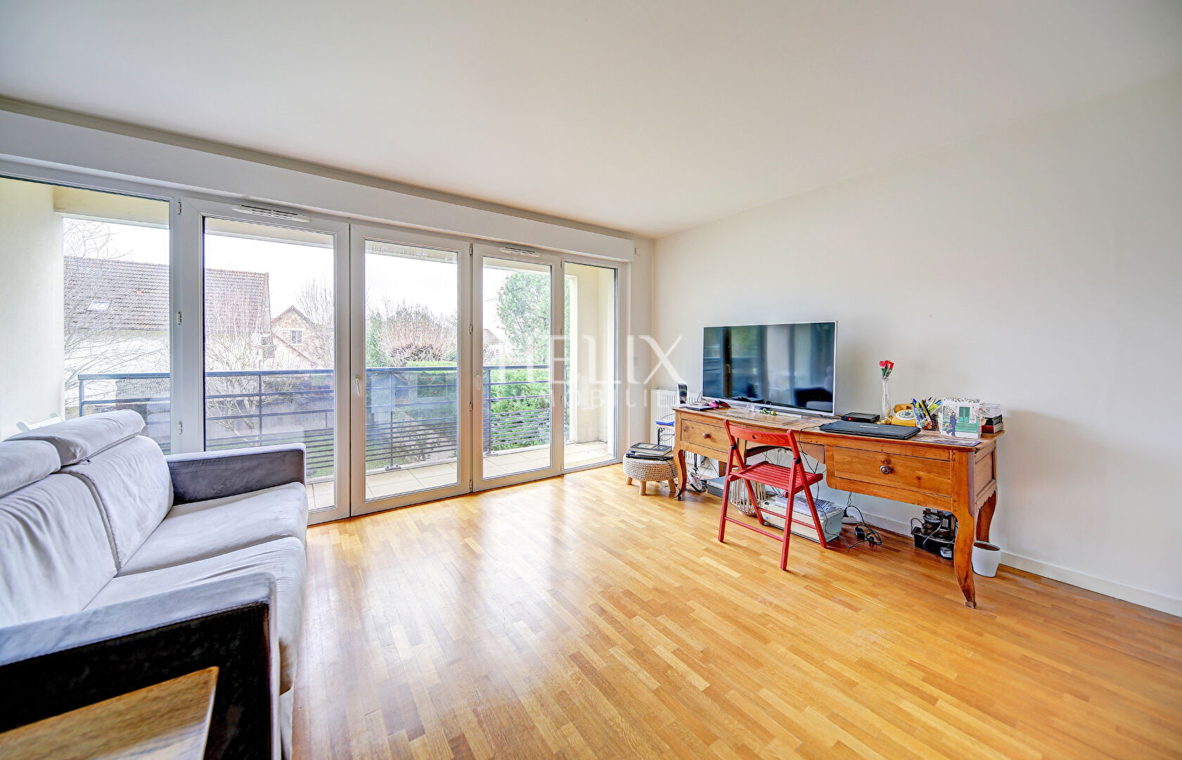 Photo 3 pièces 70m2 avec balcon image 2/6