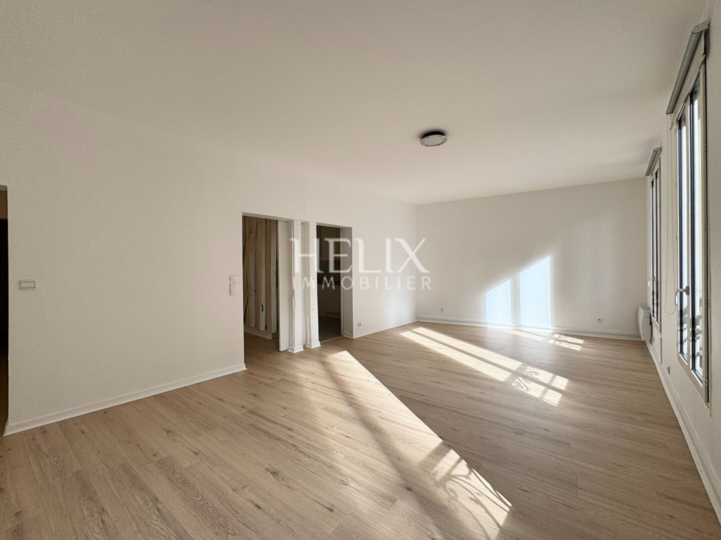 Agence immobilière de HELIX IMMOBILIER - HELIX IMMOBILIER SAINT GERMAIN EN LAYE