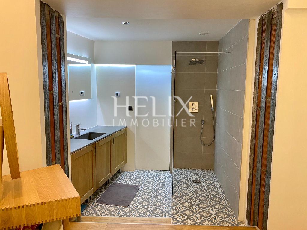 Photo Magnifique appartement 2/3 pièces à Saint Germain en Laye, le calme absolu, à 5 mn du RER A image 5/6