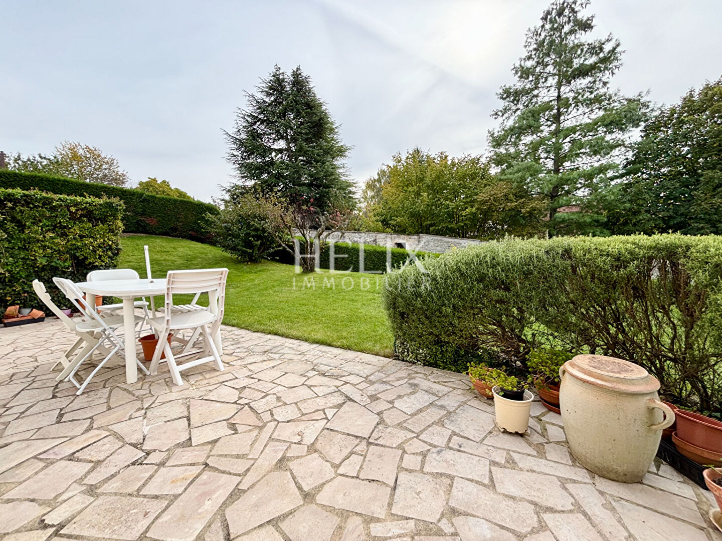 Photo Maison proche du lycée International, Saint Germain En Laye 7 pièce(s) 130 m2 image 2/6