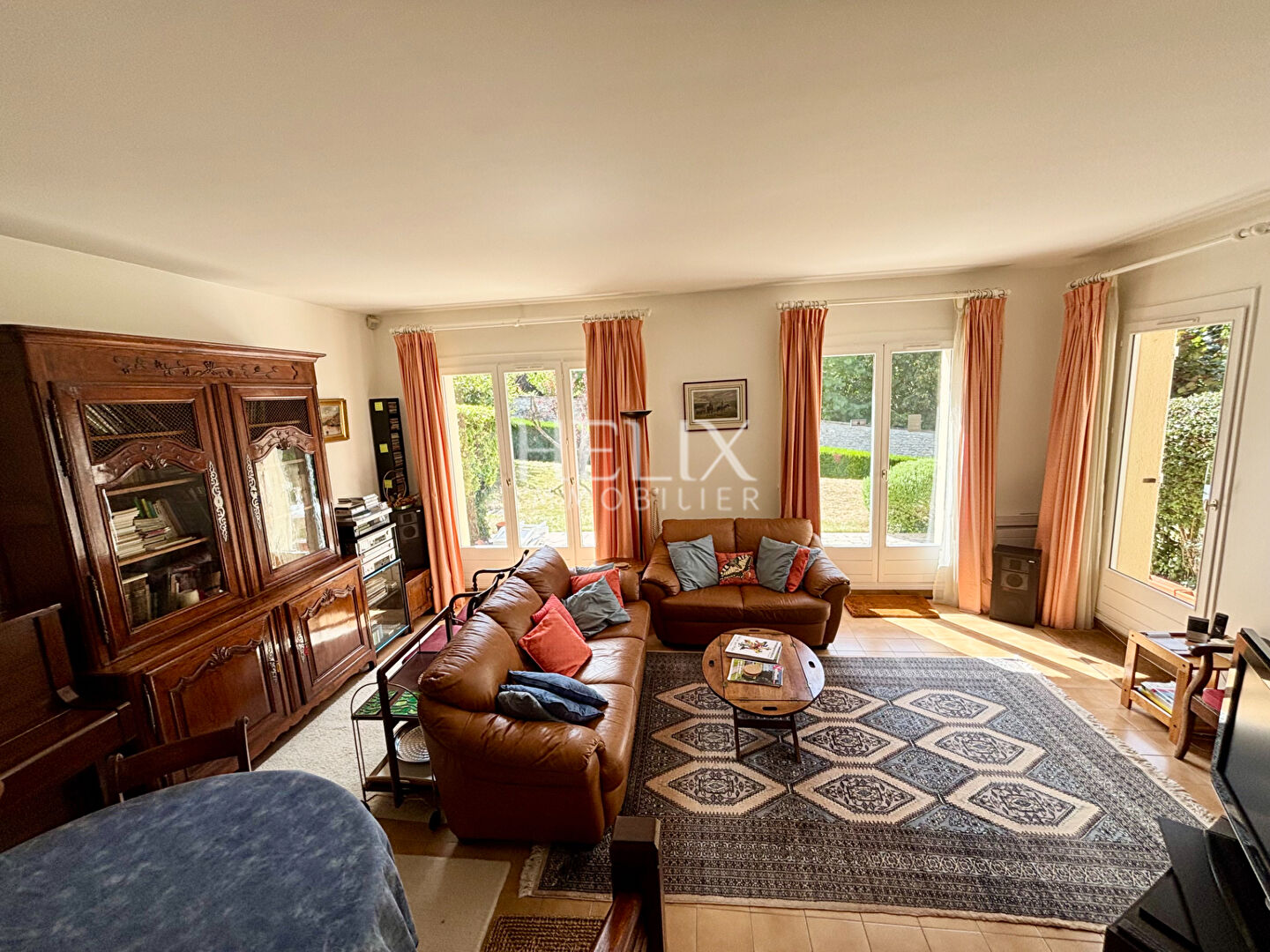 Photo Maison proche du lycée International, Saint Germain En Laye 7 pièce(s) 130 m2 image 3/6