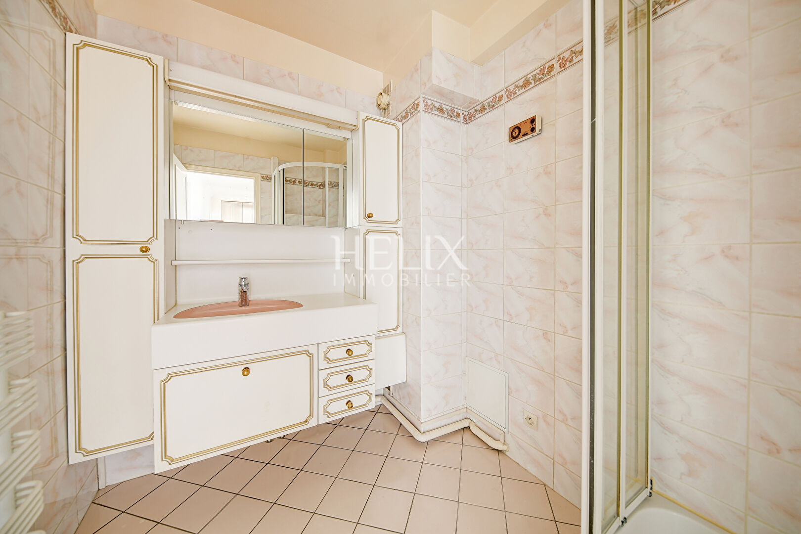 Photo Appartement Le Vésinet 4 pièces 70 m2. Dernier étage avec terrasse et ascenseur image 6/6