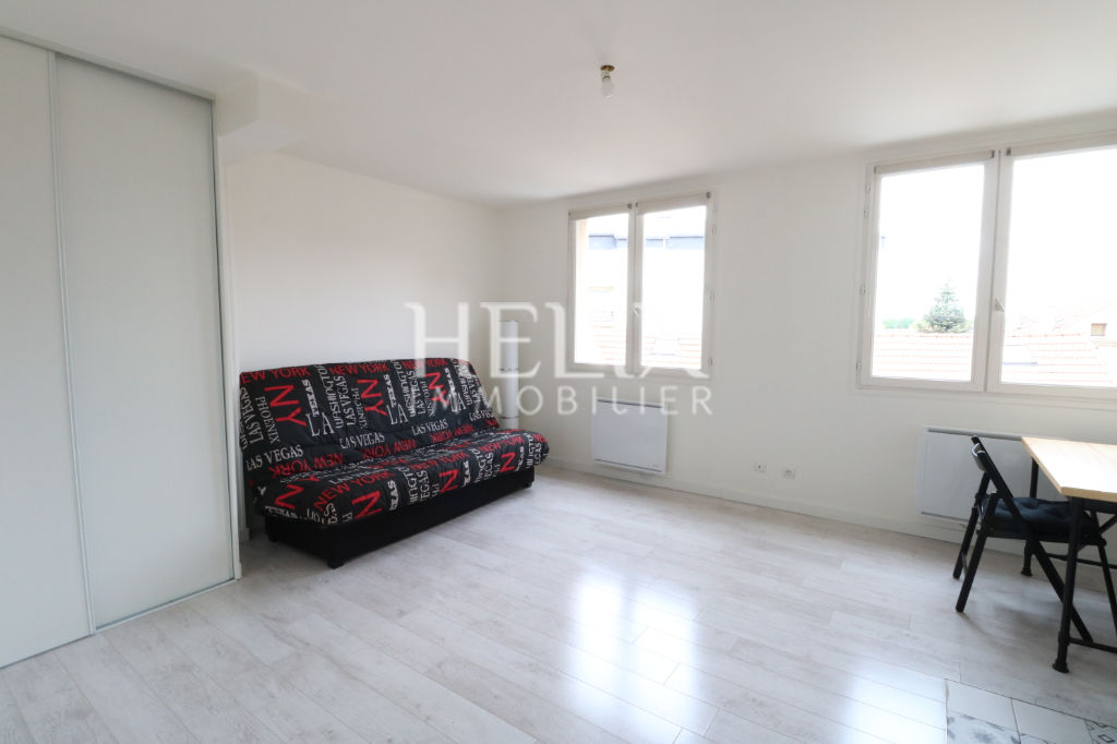 Photo Le Vésinet - Appartement 1 pièce de 23 M² meublé image 2/6