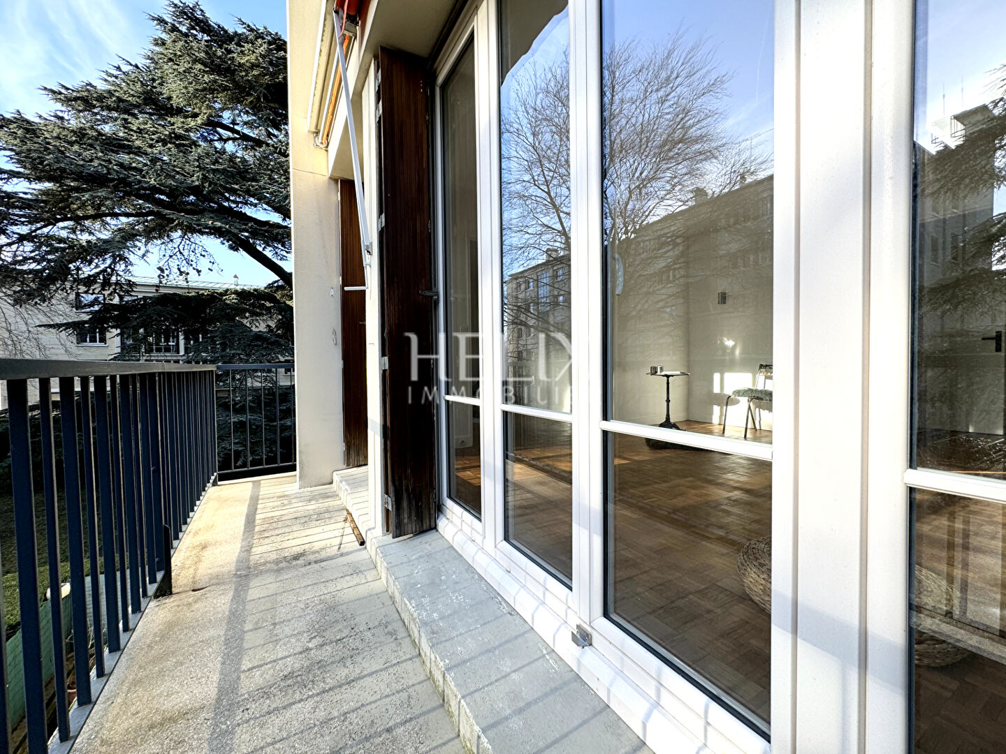 Photo Grand appartement ensoleillé avec balcon ascenseur Saint-Germain-en-Laye  8' RER A, proche forêt image 3/6