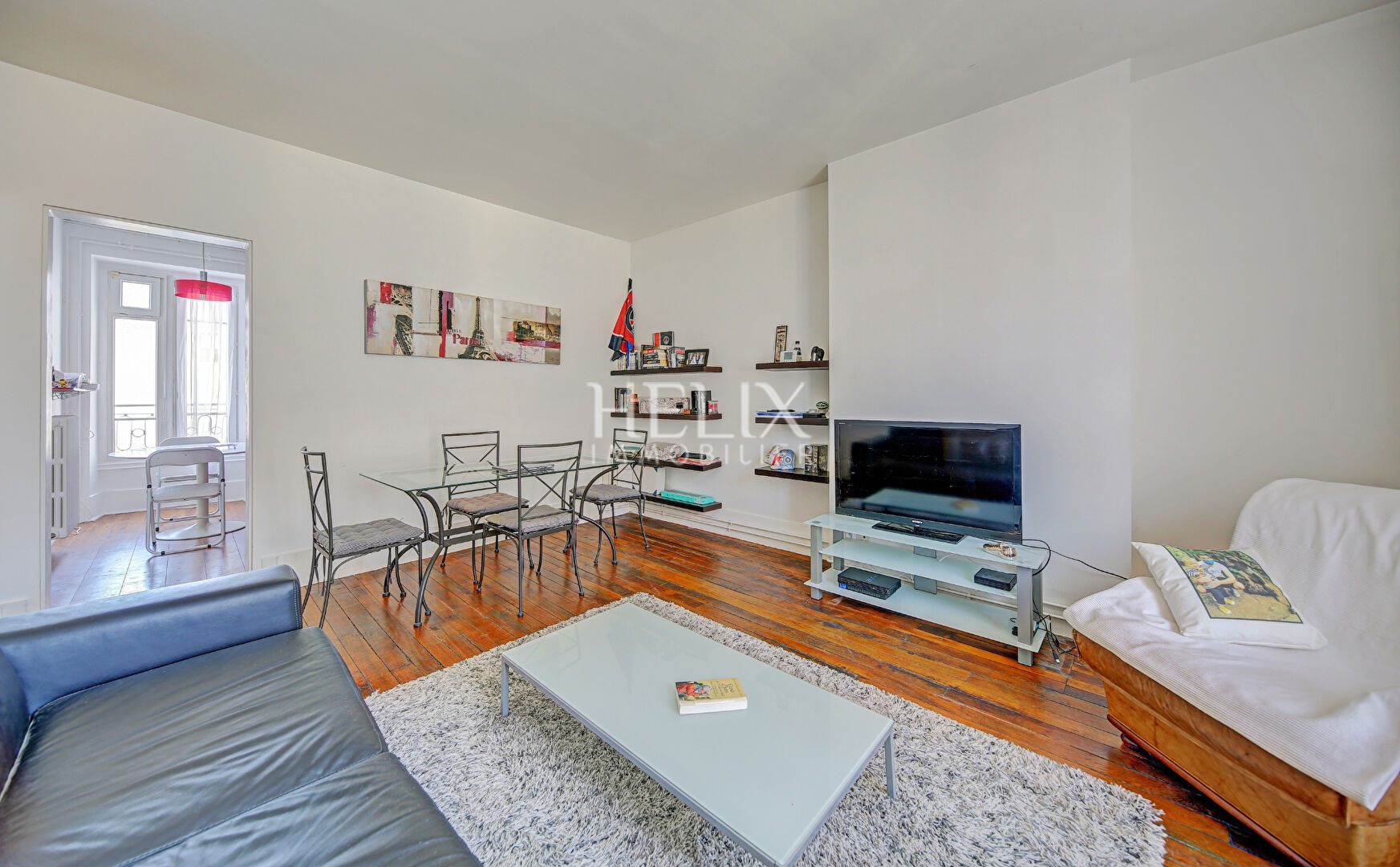 Photo Bel appartement traversant 2 pièces beaux volumes à 5 mn du RER A Saint Germain en en Laye image 1/6