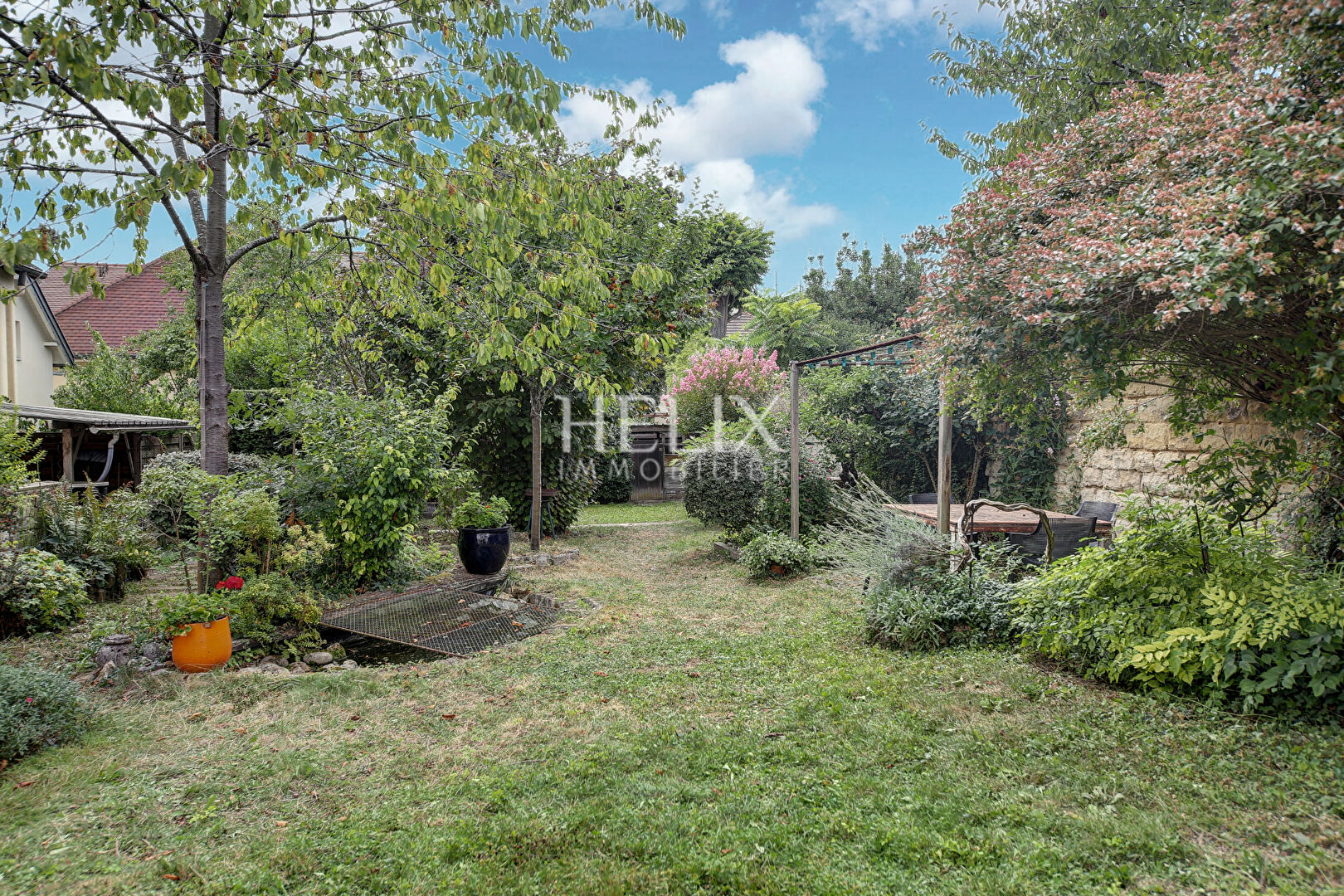 Agence immobilière de HELIX IMMOBILIER - HELIX IMMOBILIER LE PECQ