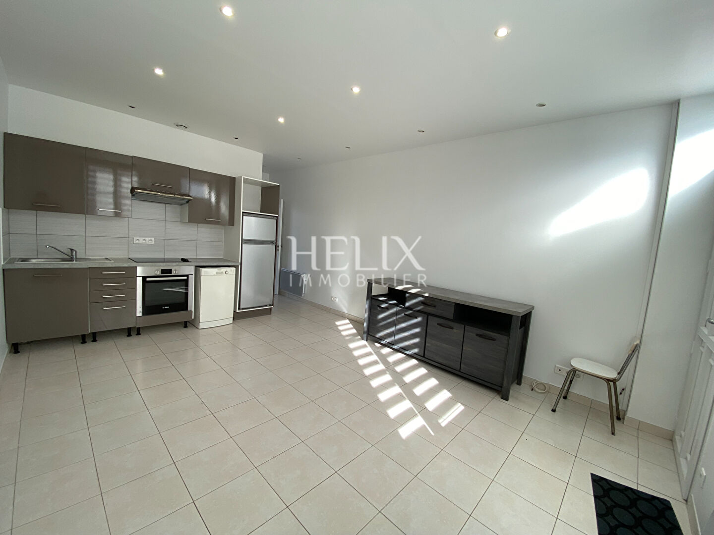 Agence immobilière de HELIX IMMOBILIER - HELIX IMMOBILIER LE PECQ