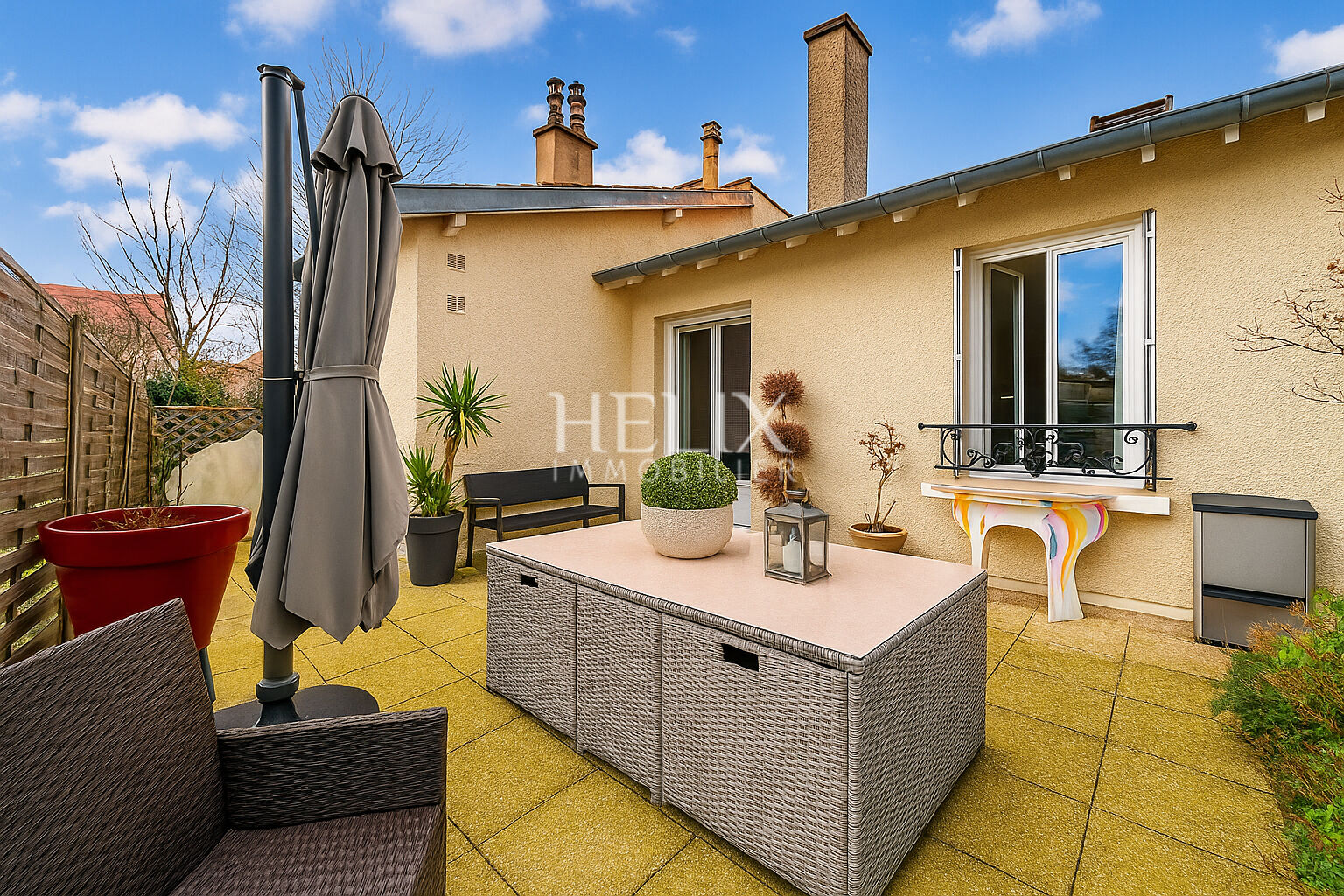 Photo Appartement en duplex 95,80 M2 avec terrasse Le Vesinet à deux pas Place du marché RER A image 1/5