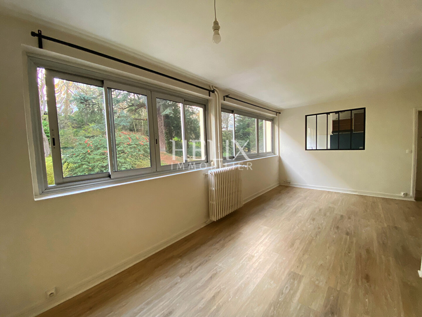 Photo 4 pièces - de 65 m² image 1/6