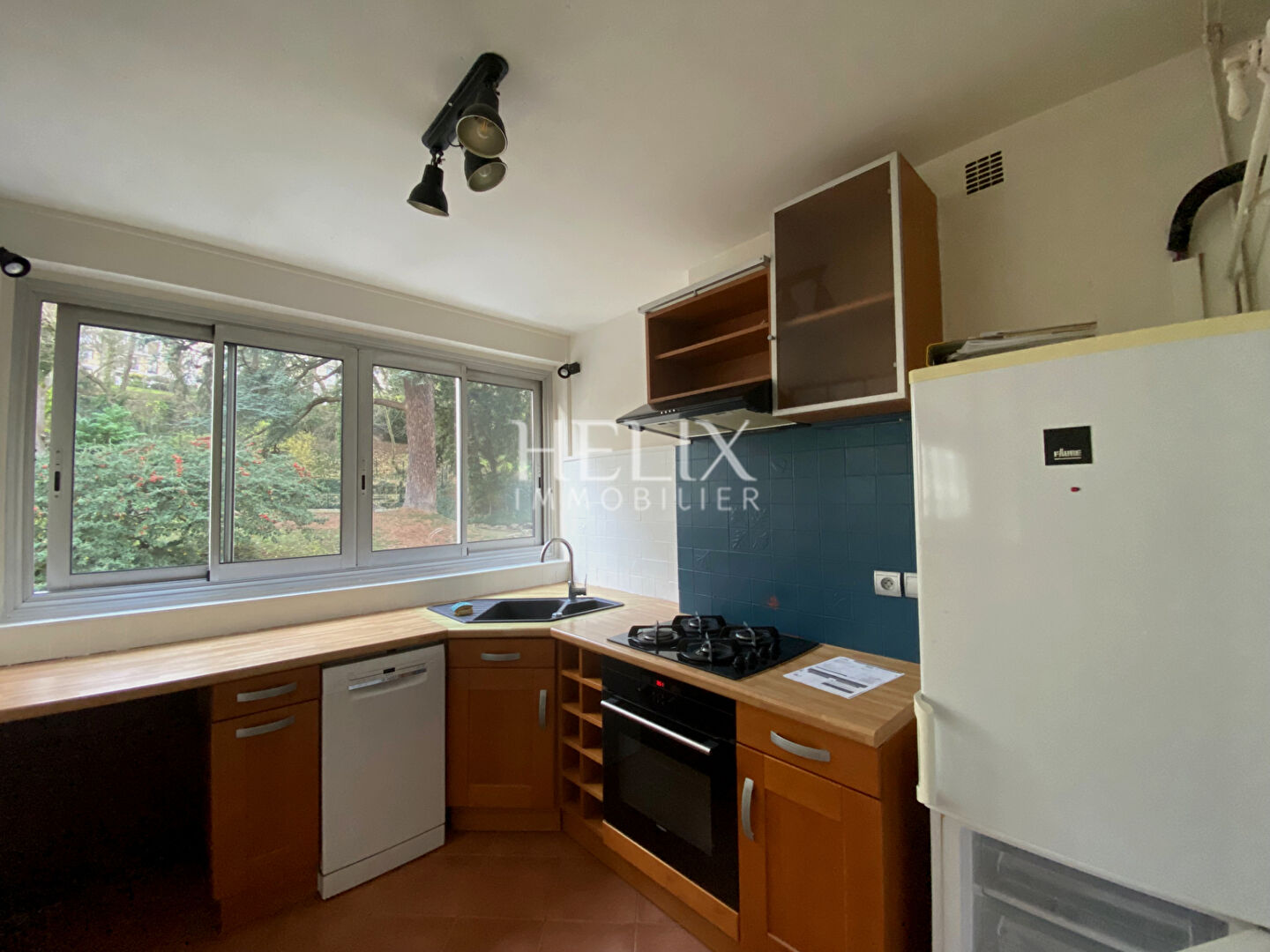 Photo 4 pièces - de 65 m² image 4/6