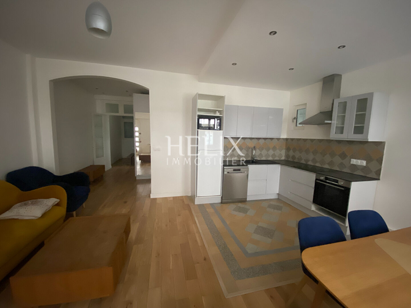 Agence immobilière de HELIX IMMOBILIER - HELIX IMMOBILIER LE VESINET