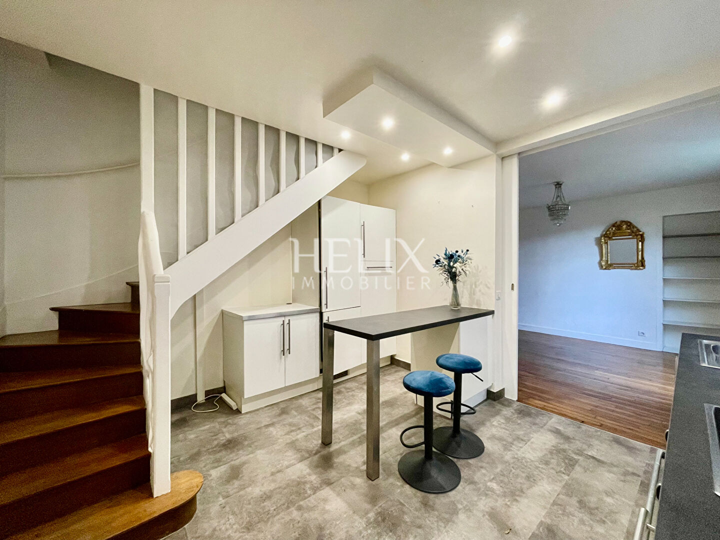 Agence immobilière de HELIX IMMOBILIER - HELIX IMMOBILIER LE VESINET