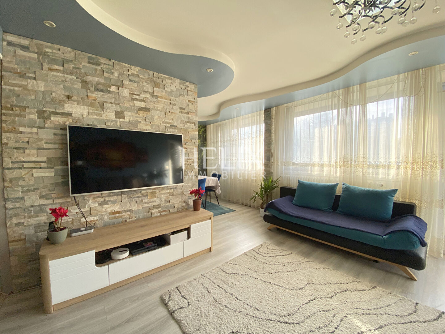 Agence immobilière de HELIX IMMOBILIER - HELIX IMMOBILIER LE PECQ