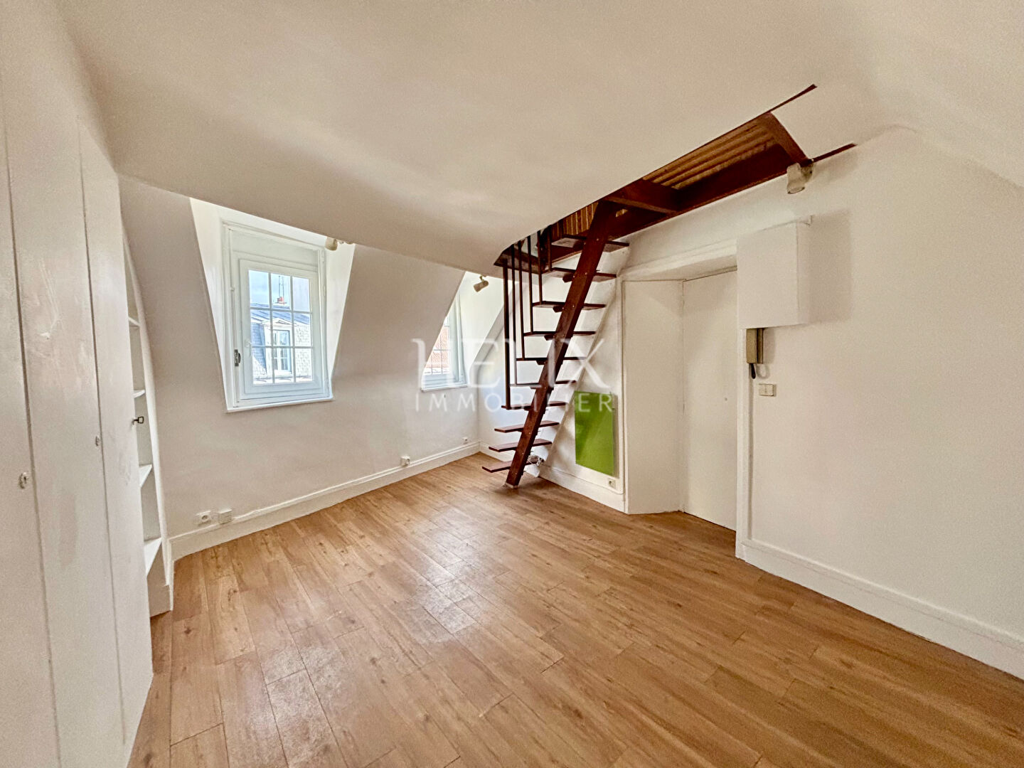 Agence immobilière de HELIX IMMOBILIER - HELIX IMMOBILIER SAINT GERMAIN EN LAYE