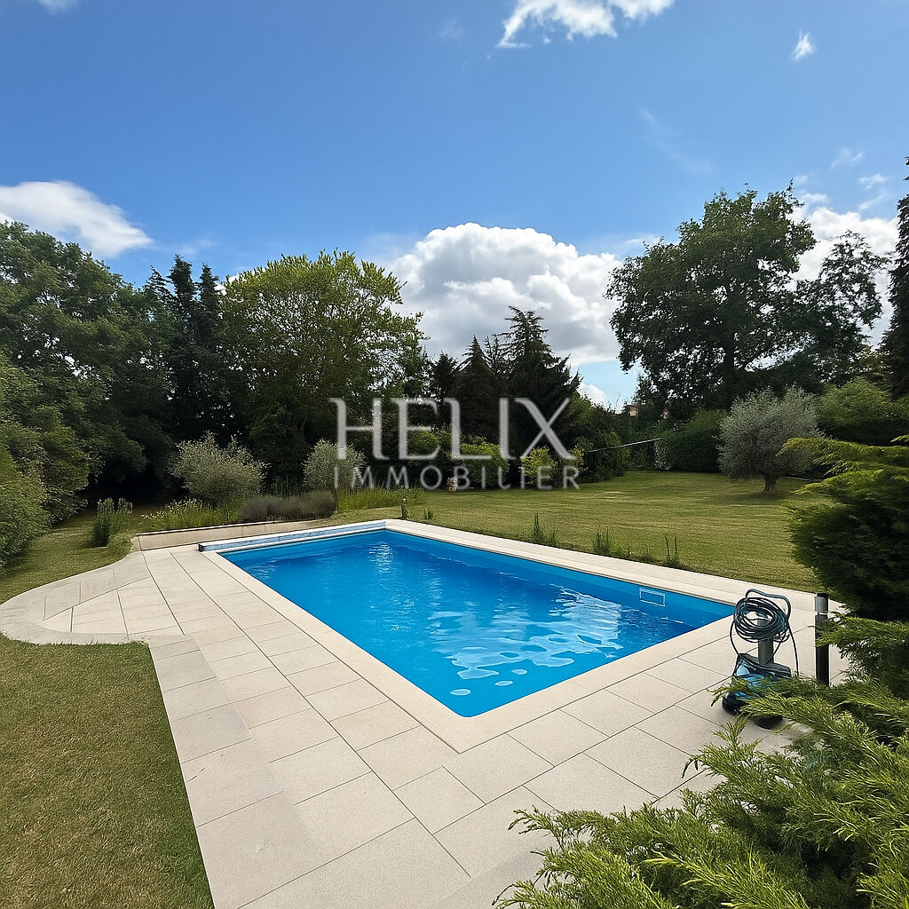 Agence immobilière de HELIX IMMOBILIER - HELIX IMMOBILIER SAINT GERMAIN EN LAYE