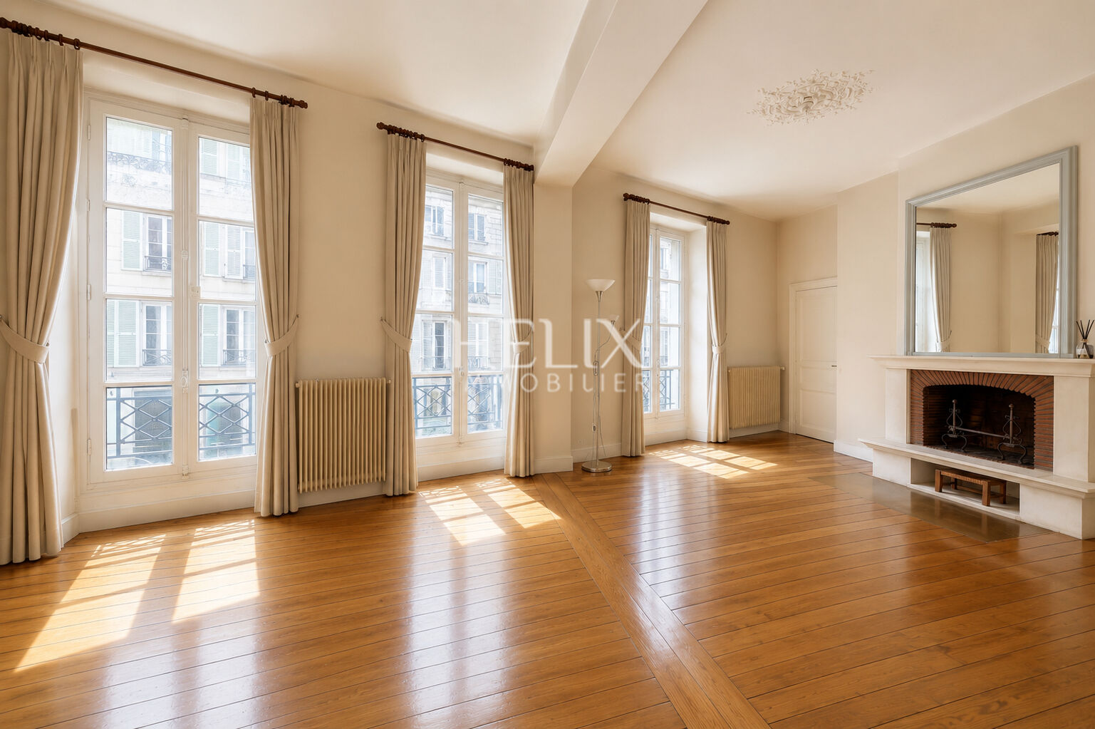 Agence immobilière de HELIX IMMOBILIER - HELIX IMMOBILIER SAINT GERMAIN EN LAYE