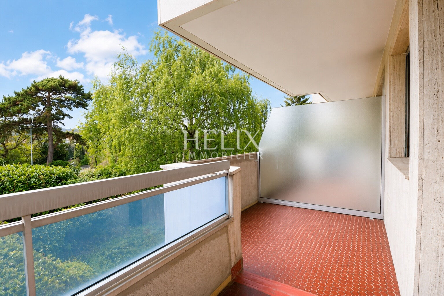 Agence immobilière de HELIX IMMOBILIER - HELIX IMMOBILIER SAINT GERMAIN EN LAYE