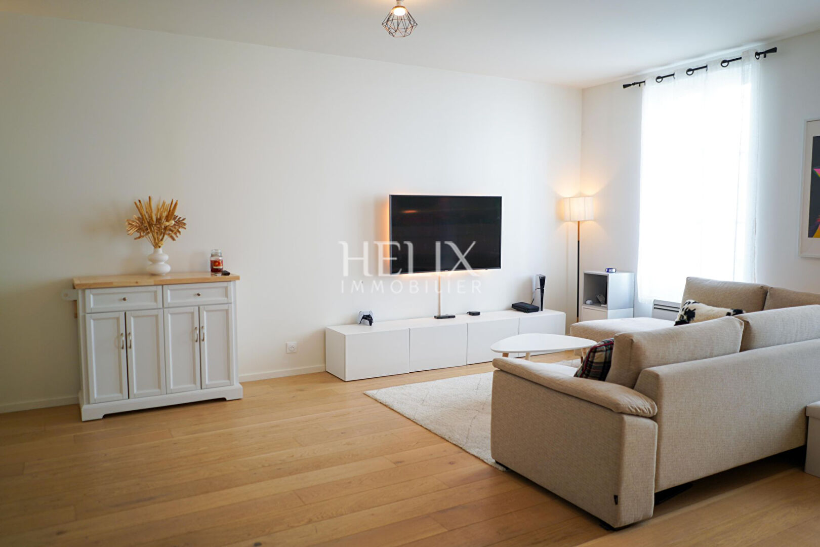 Agence immobilière de HELIX IMMOBILIER - HELIX IMMOBILIER SAINT GERMAIN EN LAYE
