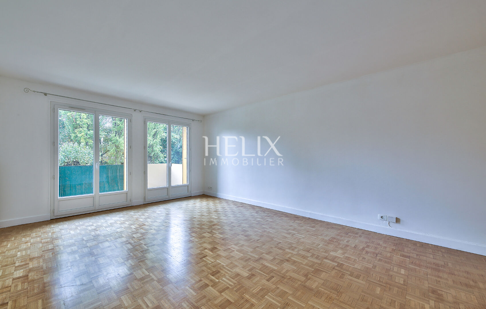 Agence immobilière de HELIX IMMOBILIER - HELIX IMMOBILIER LE VESINET