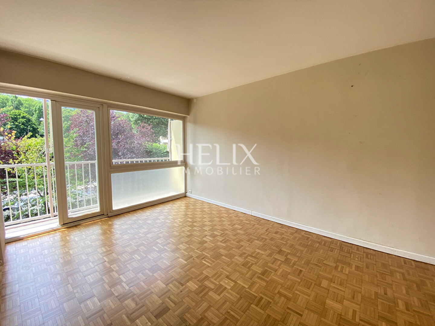Agence immobilière de HELIX IMMOBILIER - HELIX IMMOBILIER LE PECQ