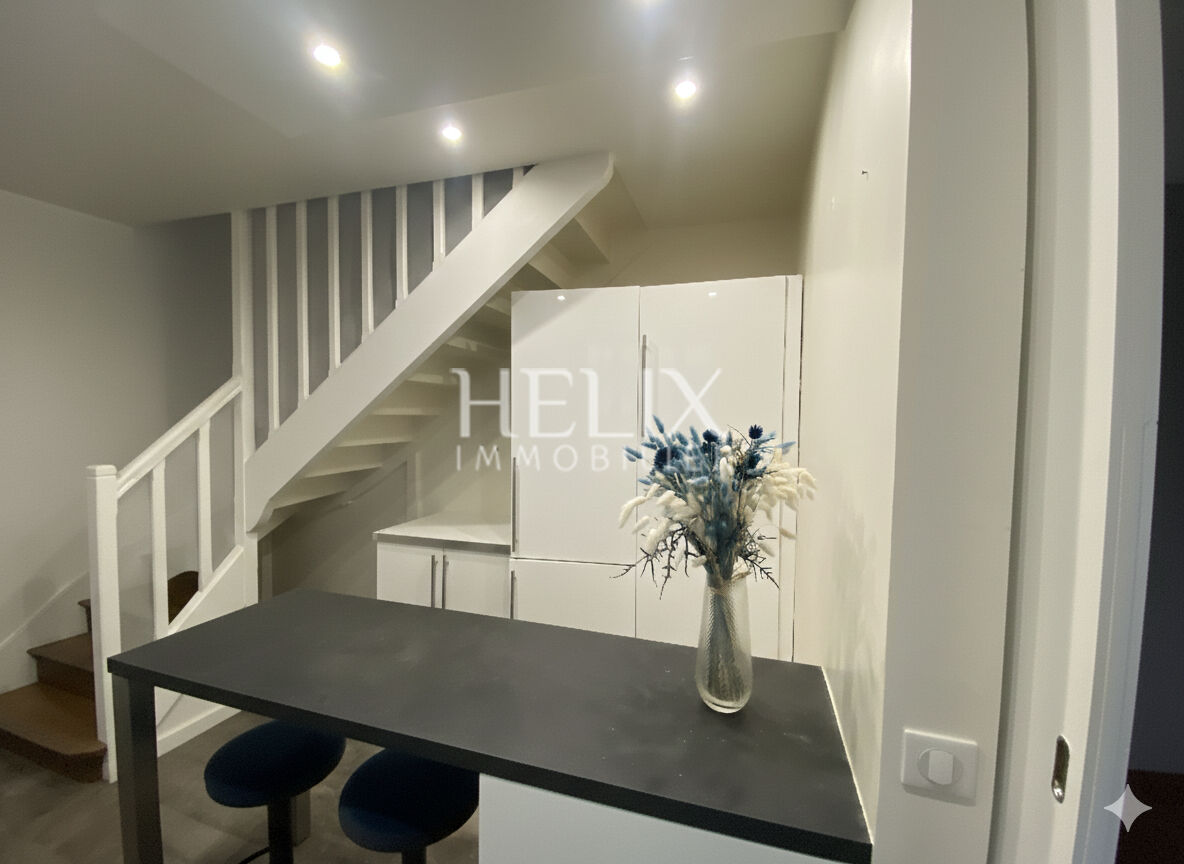 Agence immobilière de HELIX IMMOBILIER - HELIX IMMOBILIER LE VESINET