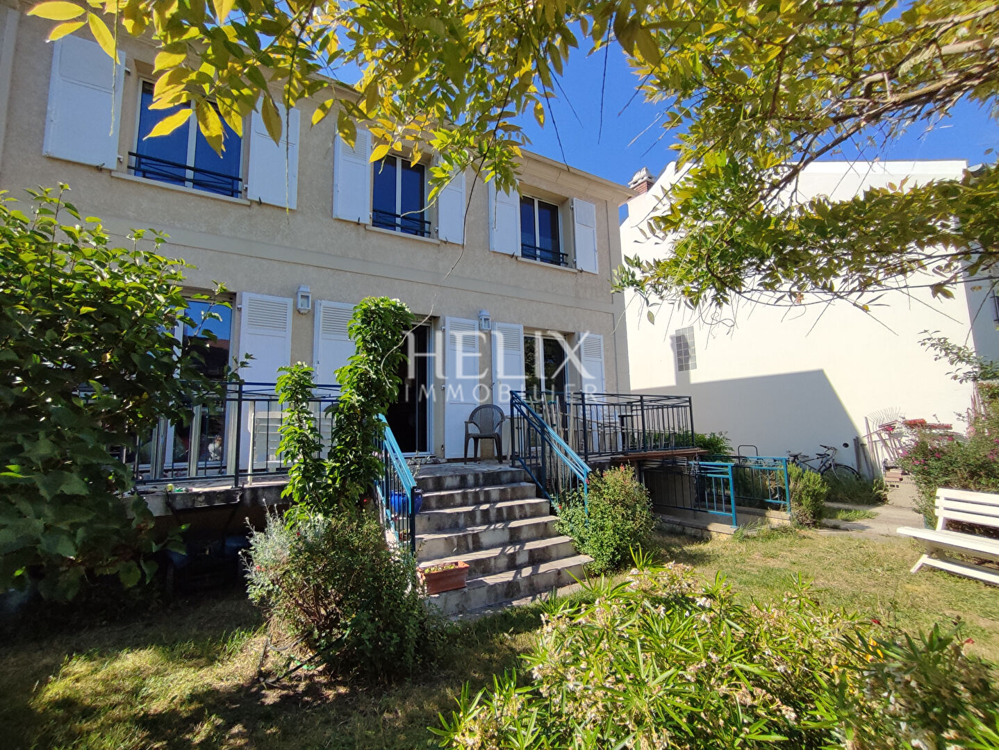 Agence immobilière de HELIX IMMOBILIER - HELIX IMMOBILIER LE PECQ