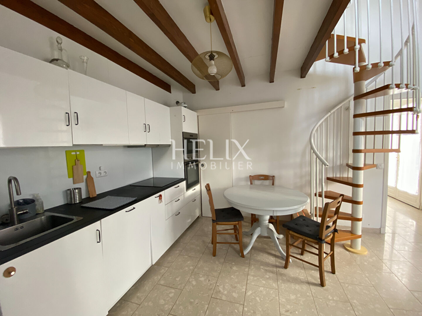 Agence immobilière de HELIX IMMOBILIER - HELIX IMMOBILIER LE PECQ