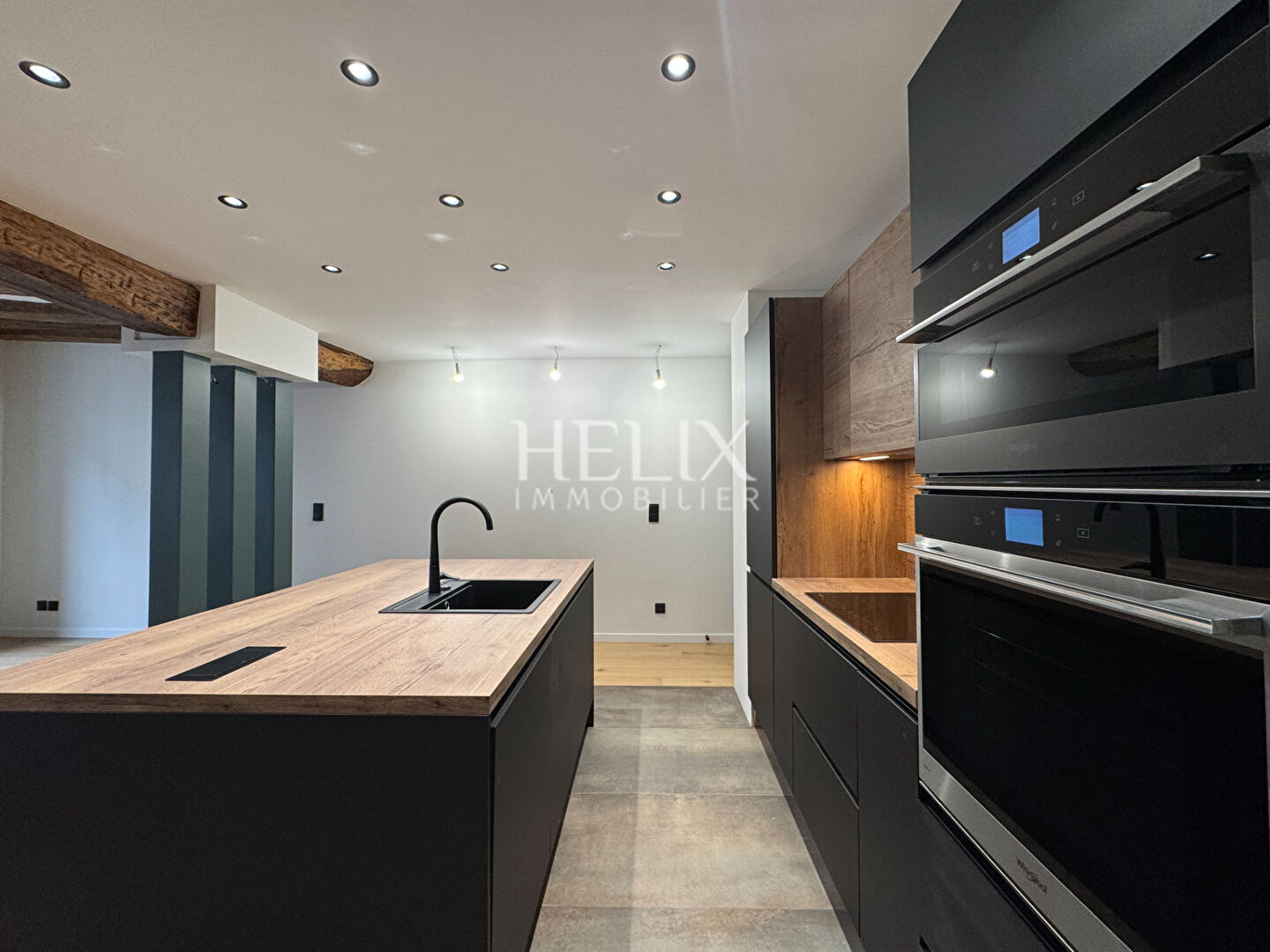 Agence immobilière de HELIX IMMOBILIER - HELIX IMMOBILIER SAINT GERMAIN EN LAYE