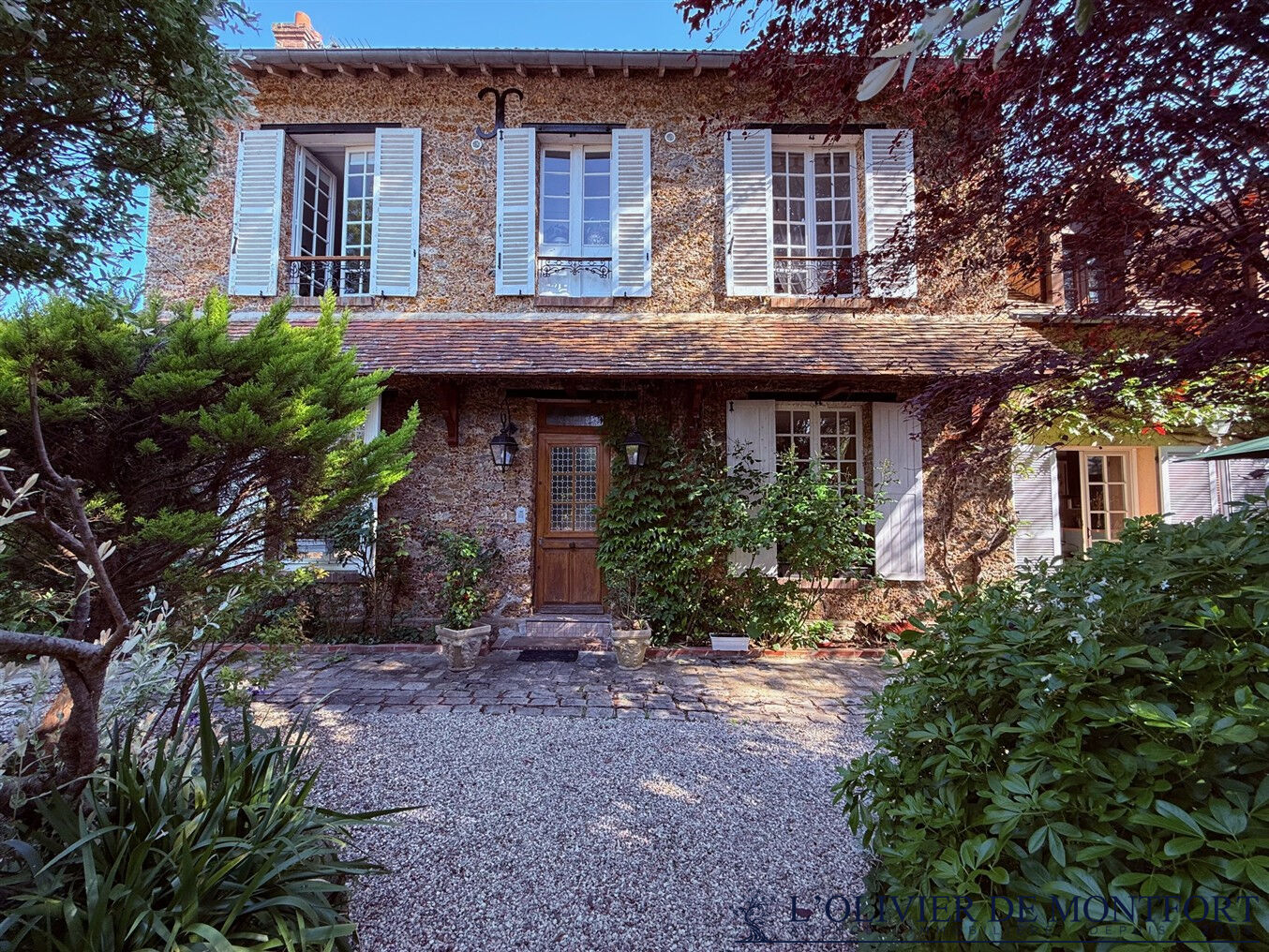 Agence immobilière de L'OLIVIER DE MONTFORT Mere - L'OLIVIER DE MONFORT