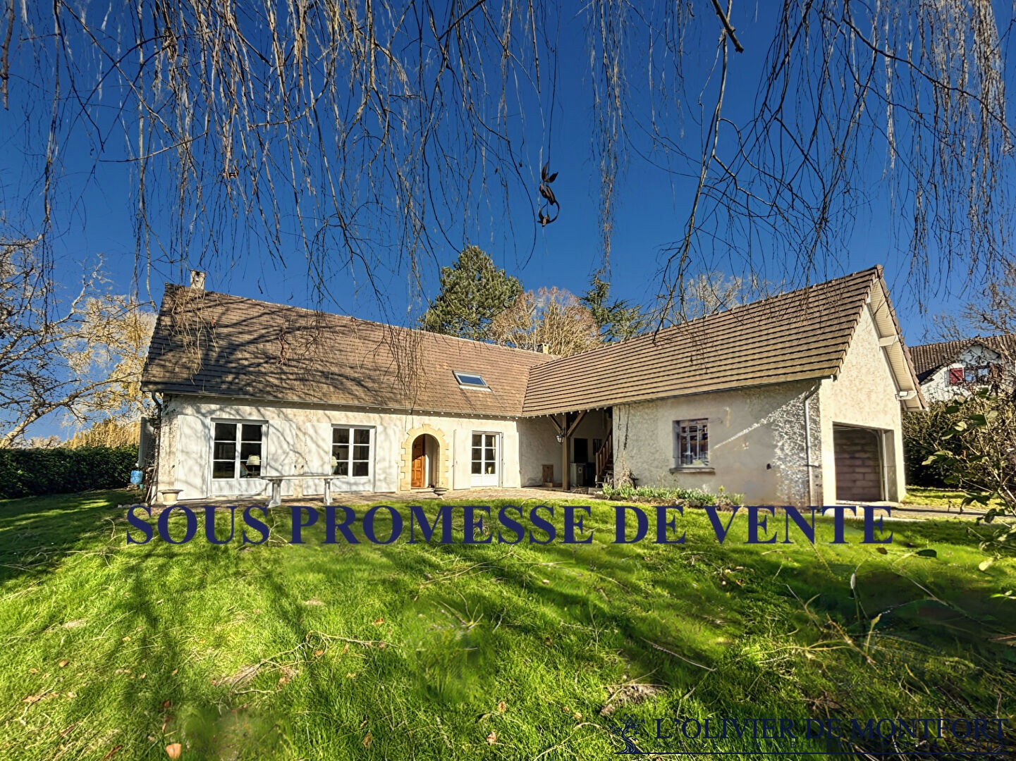 Agence immobilière de L'OLIVIER DE MONTFORT Mere - L'OLIVIER DE MONFORT
