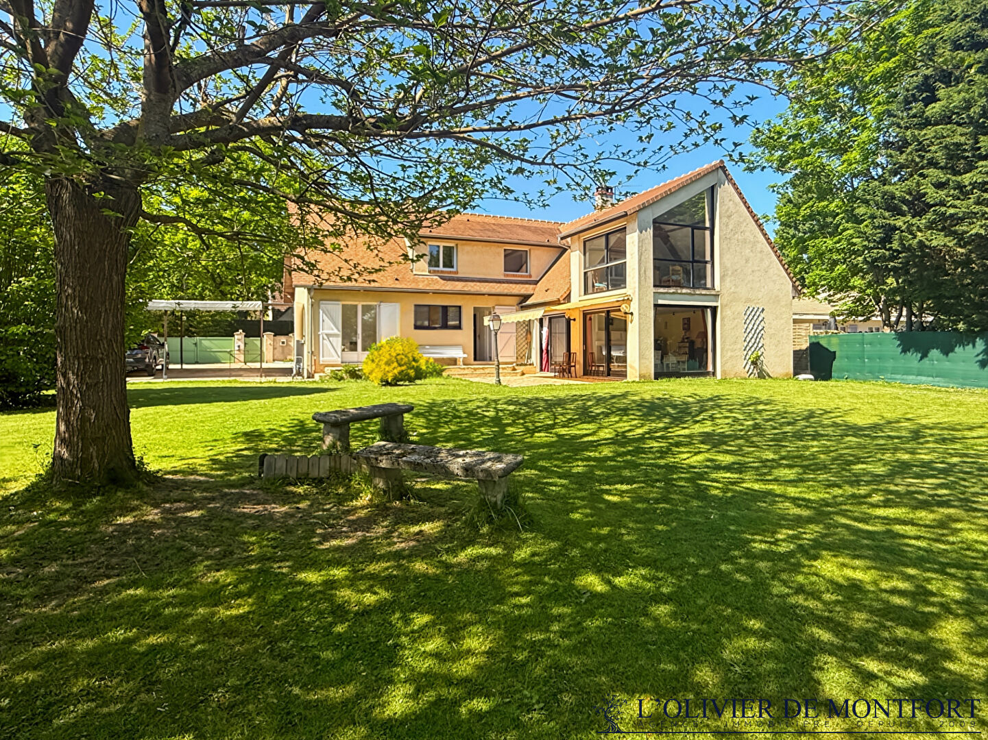 Agence immobilière de L'OLIVIER DE MONTFORT Mere - L'OLIVIER DE MONFORT
