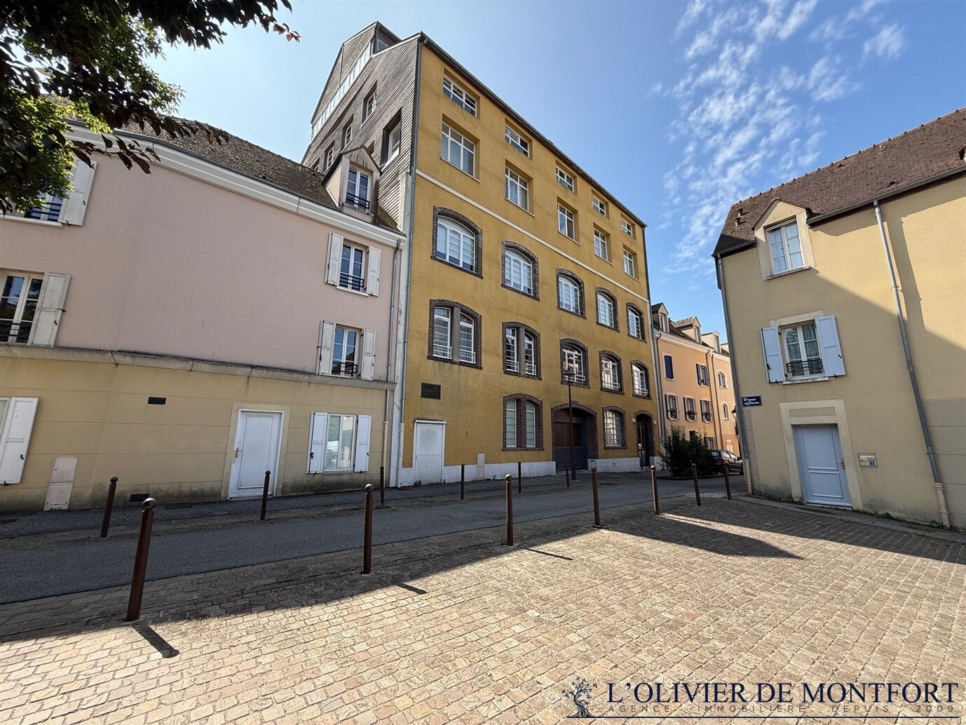 Photo Appartement centre de Houdan 4 pièce(s) 72 m² image 1/6